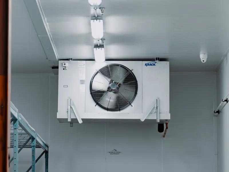 World Food Equipment commercial refrigeration repair and service in Ontario